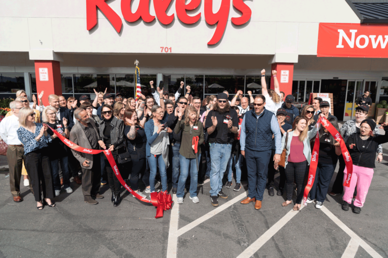 Raley’s on Keystone Ave. (Reno) Reopens ...